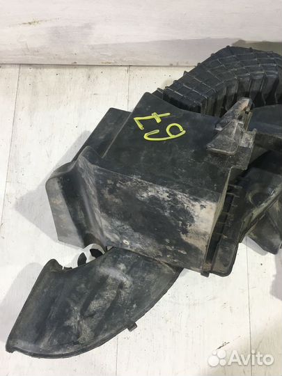 Резонатор воздушного фильтра mazda 3 BK 2.0 мт сед