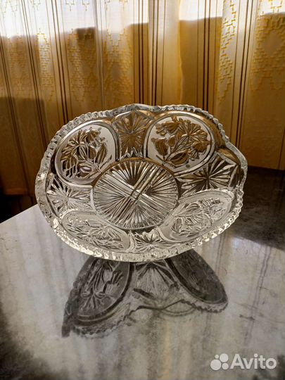 Хрустальное изделие