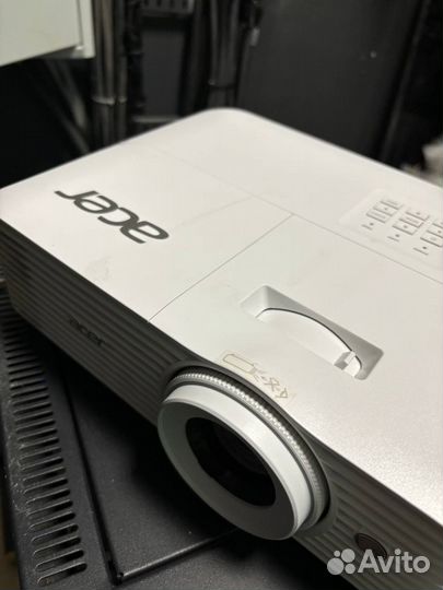 Проектор Acer 1080p