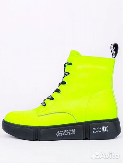 Новые кожаные зимние ботинки