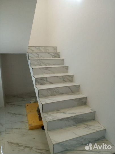 Ступени из мрамора