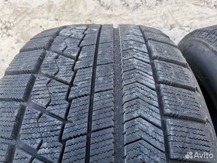 Bridgestone Blizzak VRX 245/50 R18
