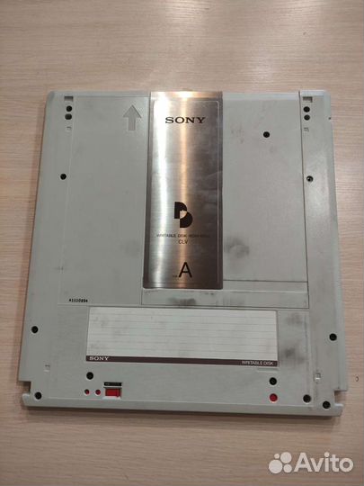 Laserdisc’ - Sony CRV disc