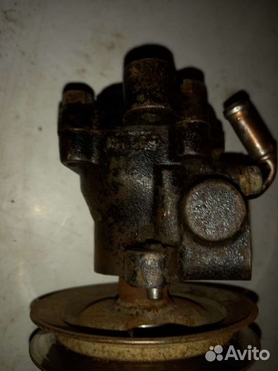 Насос гур Hyundai galloper