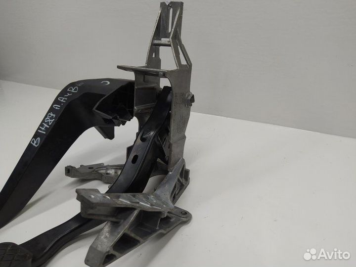 Б/У Б/У Узел педальный (блок педалей) Европа