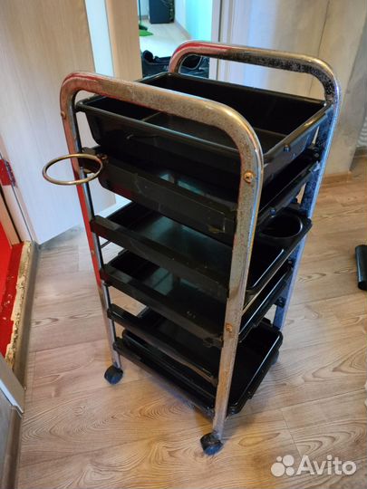 Тележка парикмахерская бу