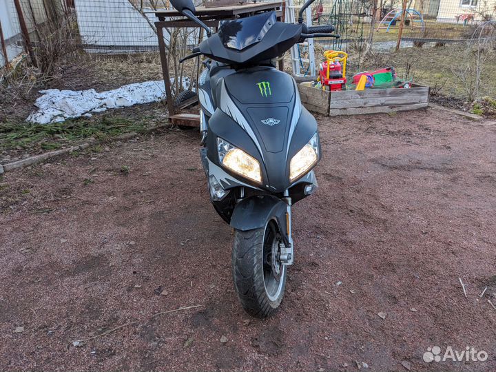 Скутер baotian