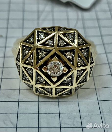 Золотое кольцо с бриллиантами