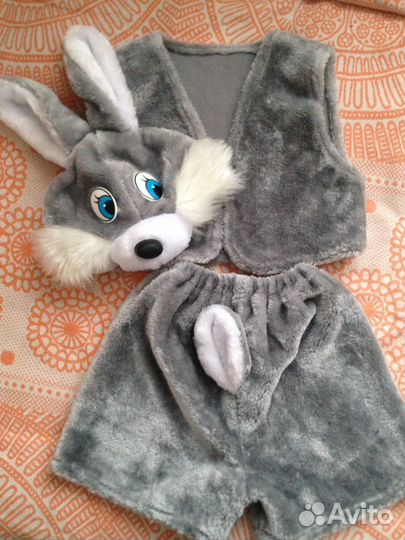 Новогодний костюм зайчика