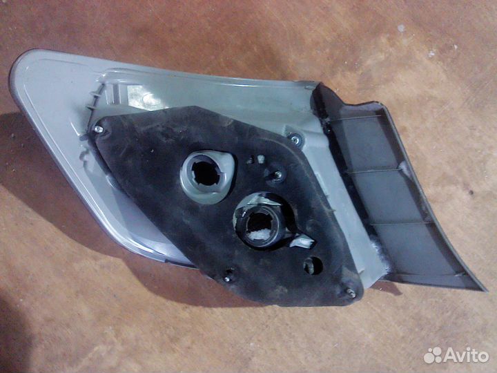 Фонарь правый Toyota Camry V50