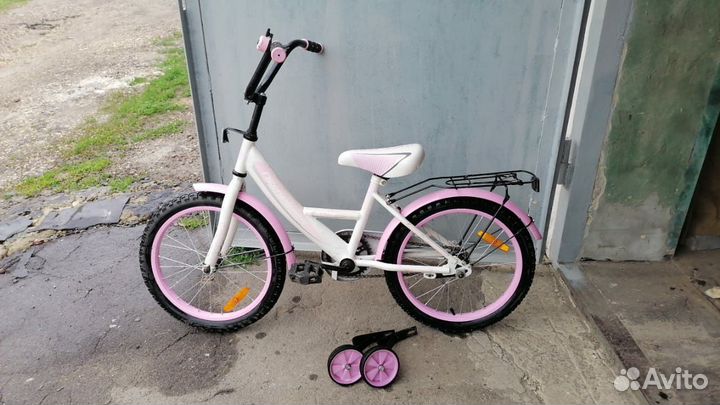 Велосипед детский 18 дюймов для девочки