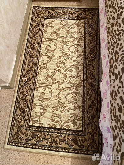 Ковры разные б/у