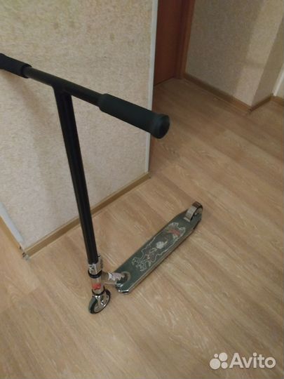 Трюковой самокат chrome wolf