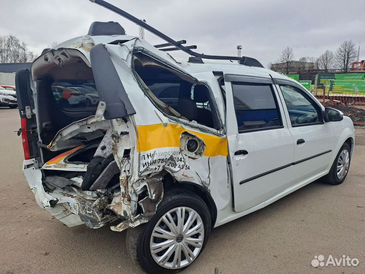 LADA Largus 1.6 МТ, 2021, битый, 76 000 км