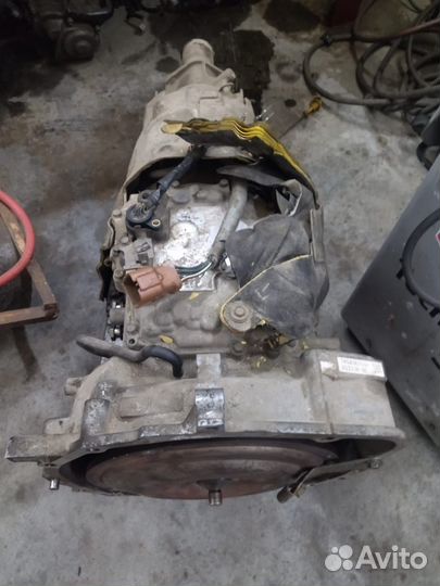 Продам коробку Subaru
