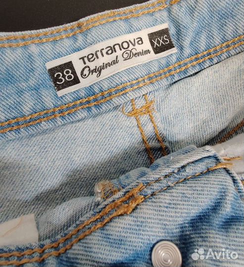 Шорты джинсовые женские 40 р 2 шт