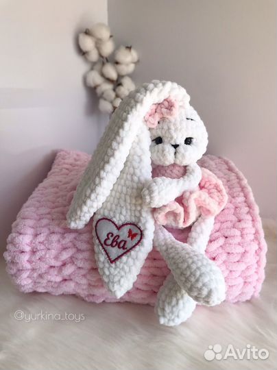 Мягкая игрушка с пледом