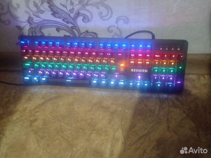 Игровая механическая клавиатура