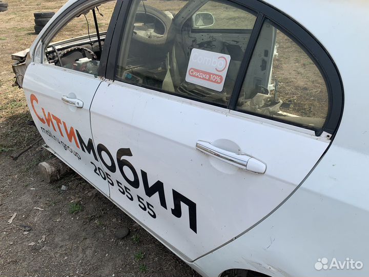 Дверь задняя левая Geely Emgrand EC7