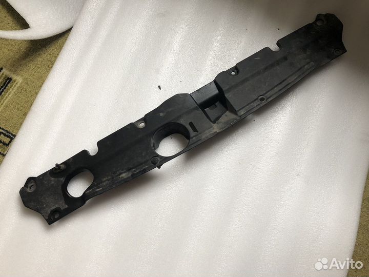 Пластик капота honda cr v 2