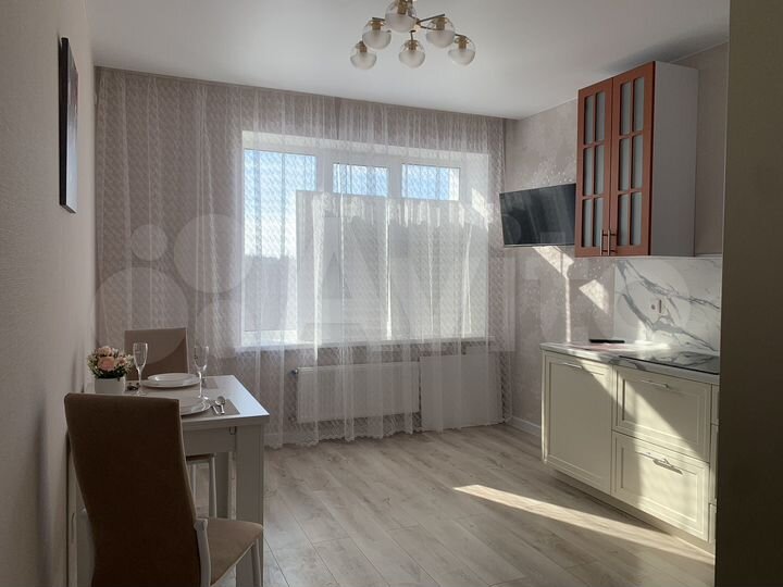 2-к. квартира, 54 м², 6/10 эт.