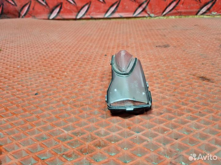 Повторитель поворотника правый Hyundai Santa Fe 4