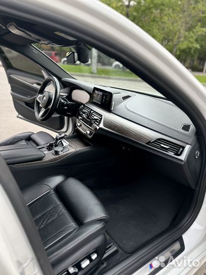 BMW 5 серия 3.0 AT, 2019, 50 000 км