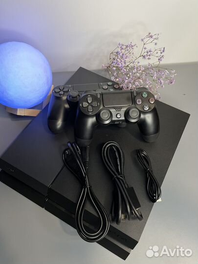 Sony ps 4 Fat (500 g.) + 600 игр + 2 джойстика