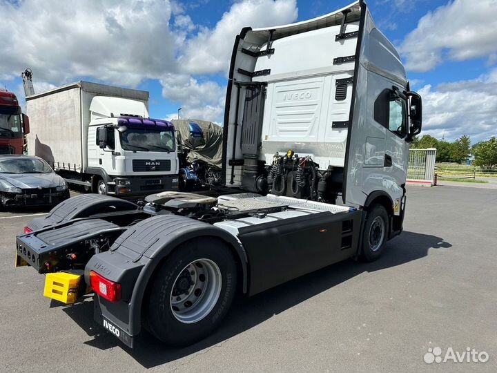 IVECO Stralis AS 440 S43T, 2022