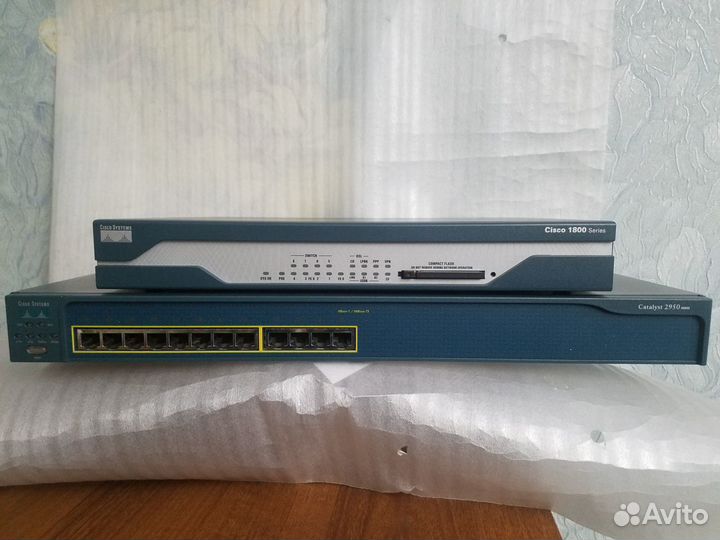 Модем/Маршрутизатор- Cisco 1800+cisco WS-C2950-12
