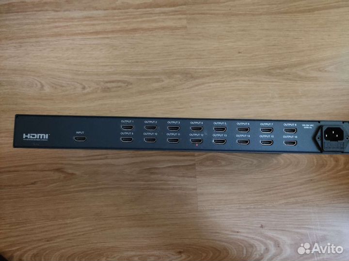 Усилитель-распределитель Kramer VM-16H 1x16