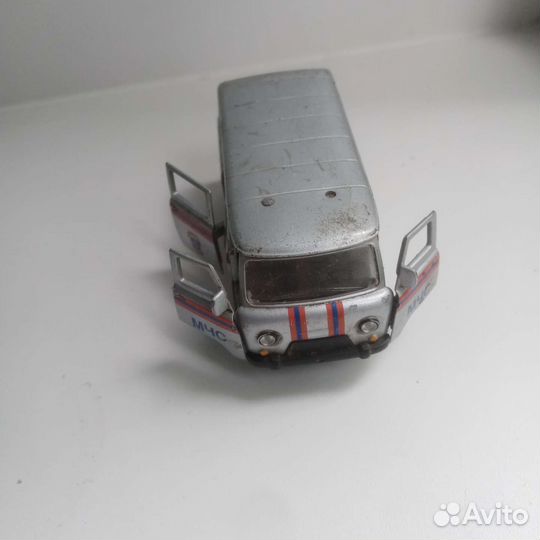 Модель автомобиля УАЗ