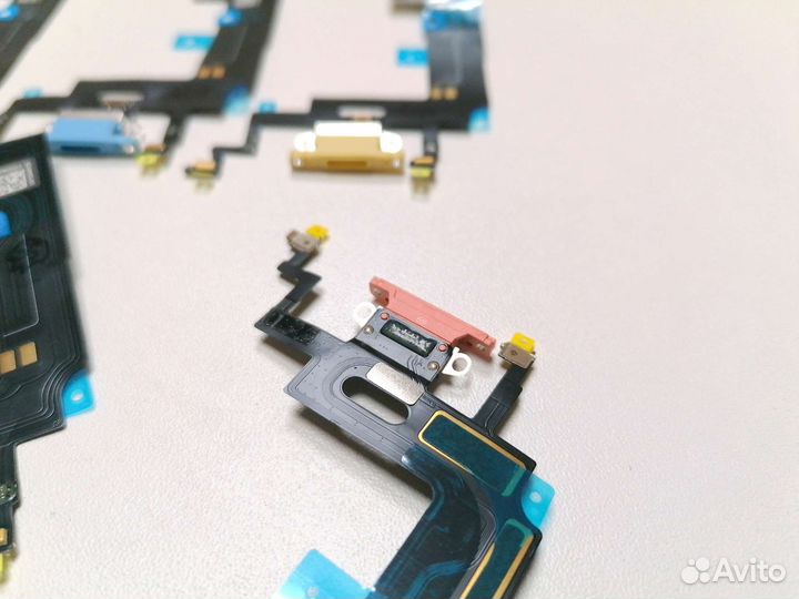 Шлейфа зарядки для iPhone XR, копия