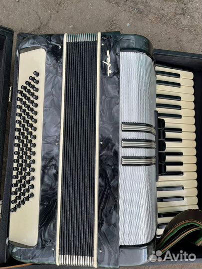 Аккордеон Заря 1967 года