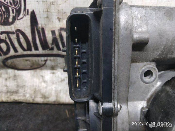 Дросельная заслонка Mitsubishi Pajero Sport 4D56