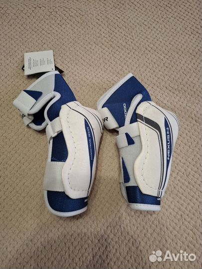 Локти хоккейные sr