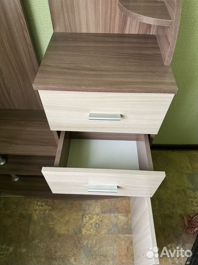 Прихожая с вешалкой и обувницей