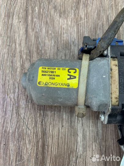 Стеклоподъемник задний левый Chevrolet Captiva