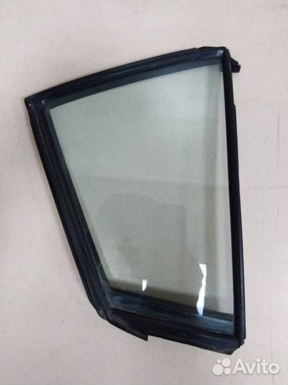 Стекло двери задней правой форточка Mazda Mazda 3