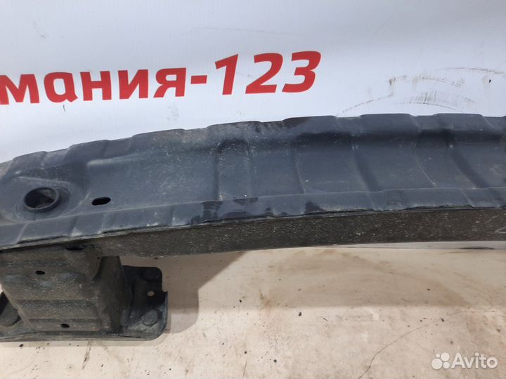 Усилитель бампера задний Mercedes Gla180 X156