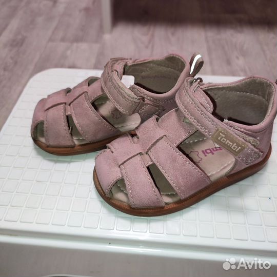 Сандалии для девочки 20 размер