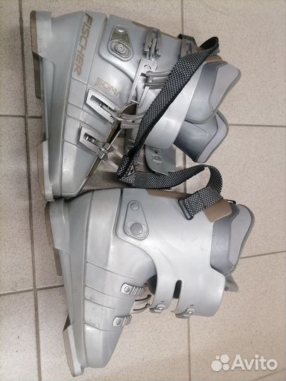 Ботинки горнолыжные женские Fischer soma 6000