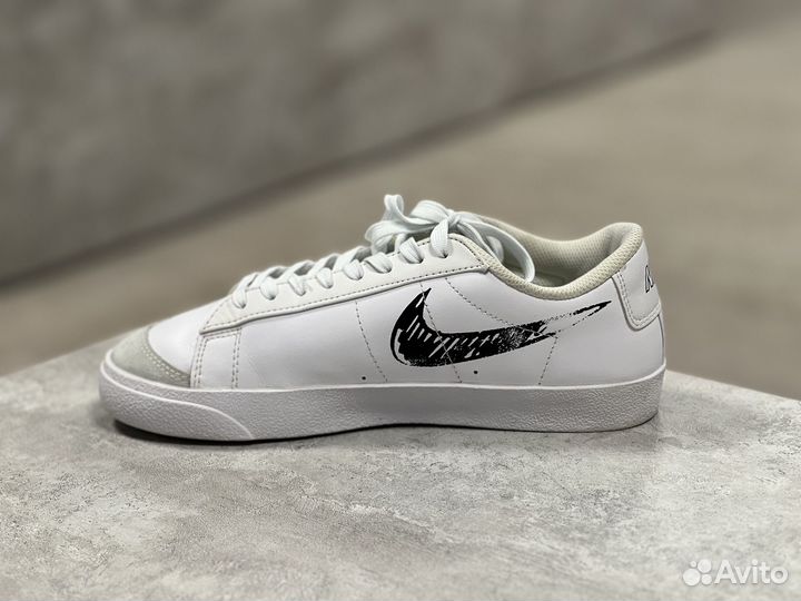 Кроссовки Nike Blazer Low 77