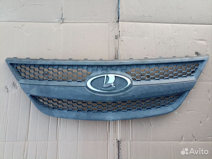 Решетка радиатора в сборе LADA Largus