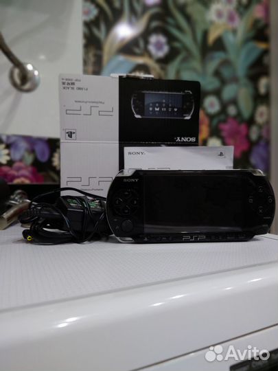 Sony playstation portable(psp)