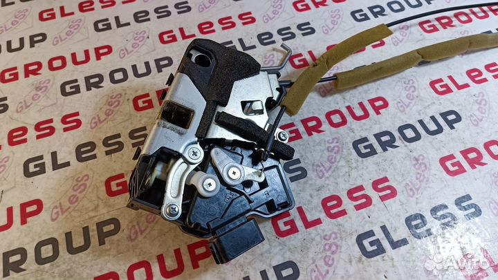 Замок двери передней BK L (с электроприводом) б/у