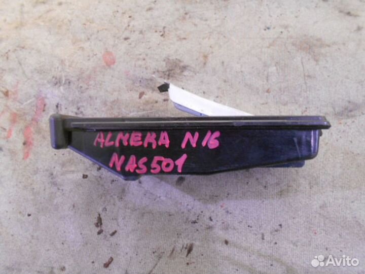 Пепельница Nissan Almera N16 43891