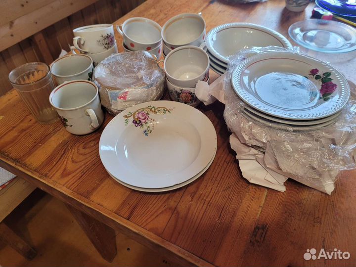 Набор столовой посуды для дачи