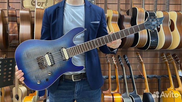 Электрогитара Cort + Аксессуары