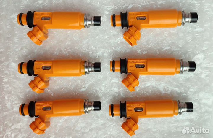 Форсунка топливная инжектор MD337900 Mitsubishi